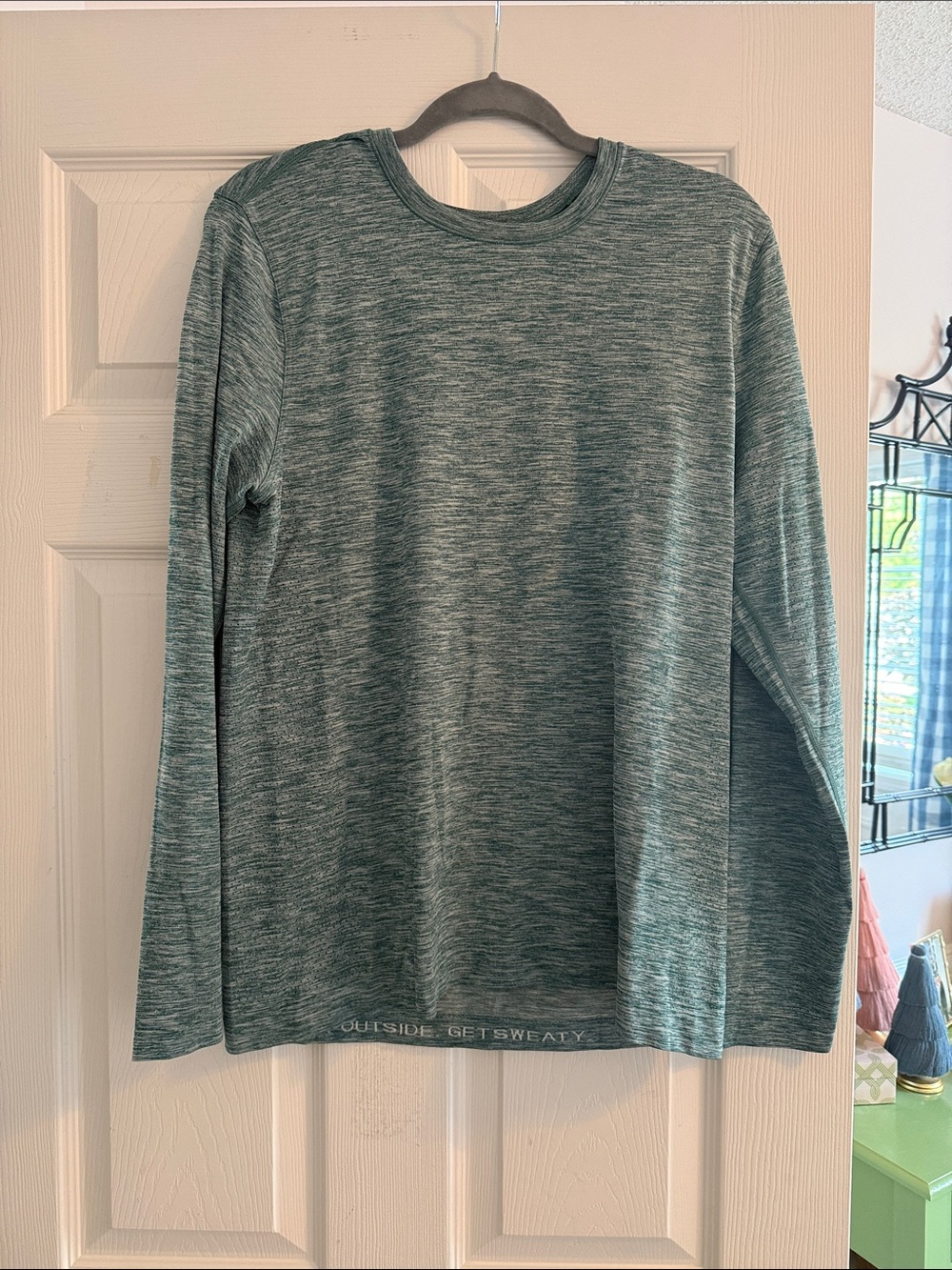 lululemon athletica Men's Long Sleeve Heathered Teal Green Top